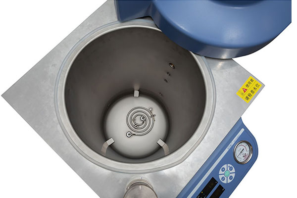 Compared with automated sterilizers, what is unique about the operating experience of Manual Rotary High Pressure Steam Sterilizer?